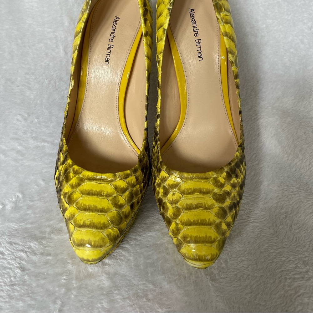 Alexandre Birman Yellow Python Platform Heels Siz… - image 2